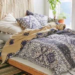 Urban Outfitters Magical Thinking Duvet Cover